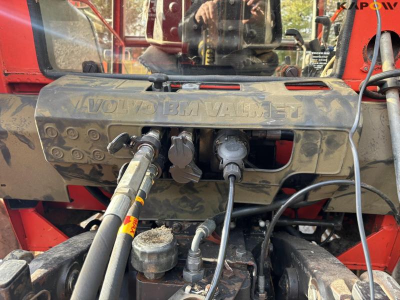 Valmet 705 GL 2WD tractor 38