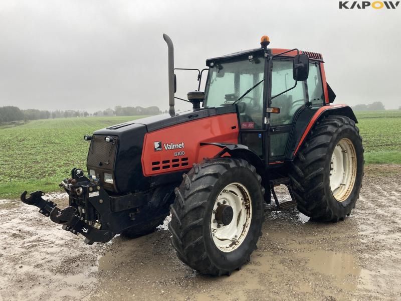 Valtra 8100 tractor 1
