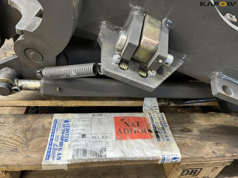 Valtra hitch hook 14