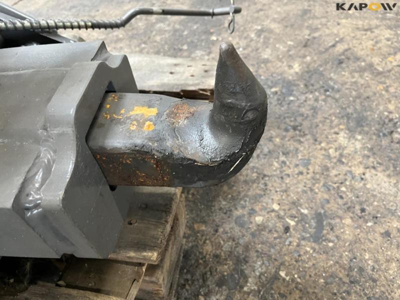 Valtra hitch hook 15