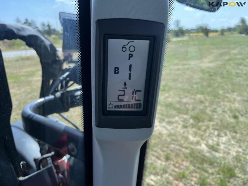 Valtra N174 front loader tractor 48