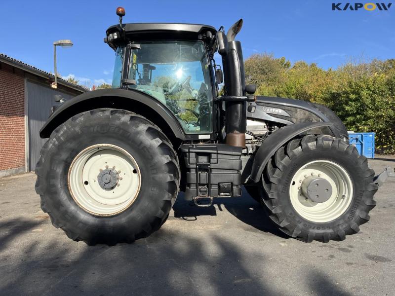 Valtra S374 tractor 4