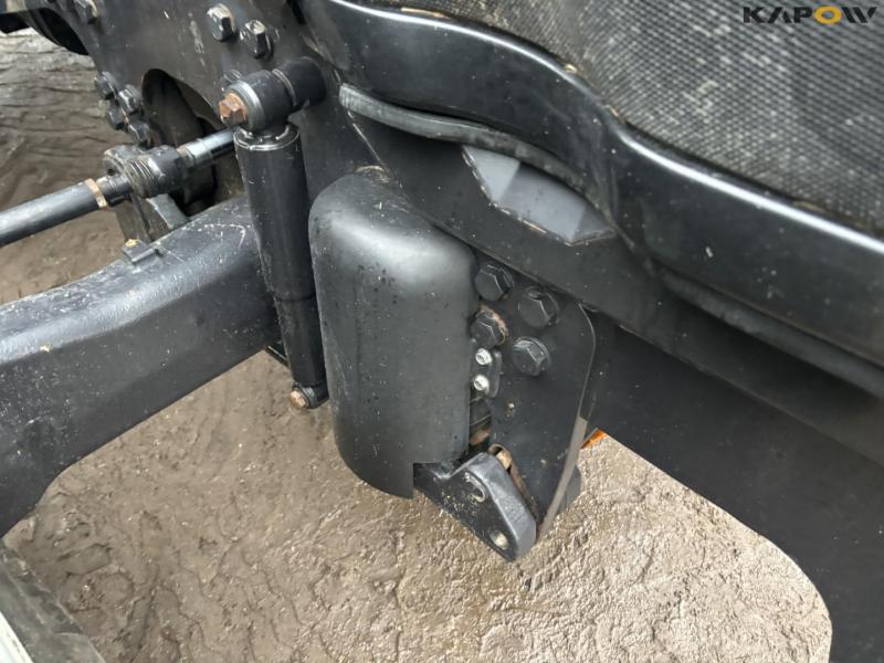 Valtra T191 tractor 17