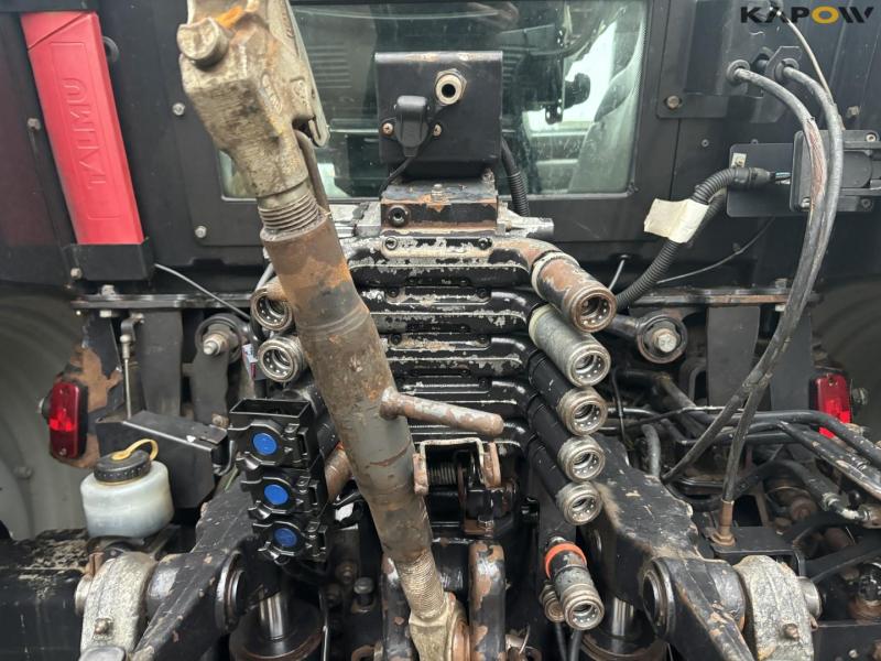 Valtra T191 tractor 37