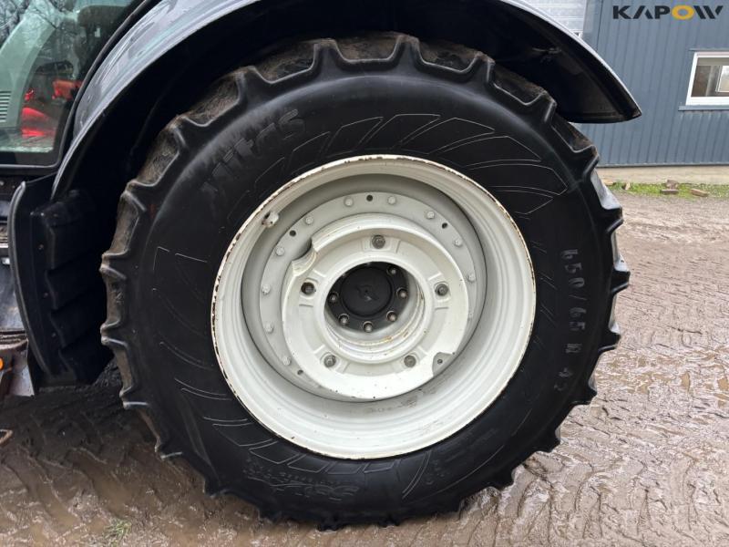 Valtra T234 front loader tractor 65