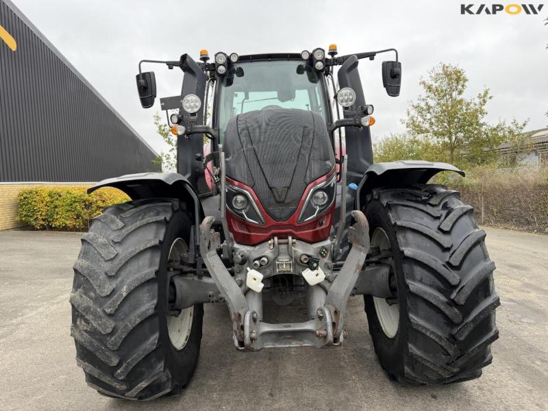 Valtra T234 tractor 2