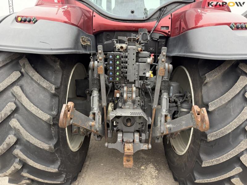 Valtra T234 tractor 35