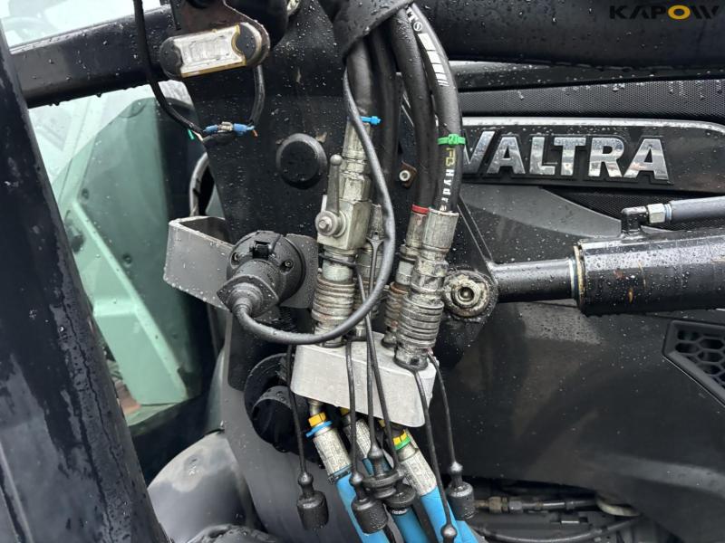 Valtra T234S front loader tractor 23