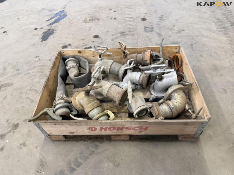 Water couplings and taps 6