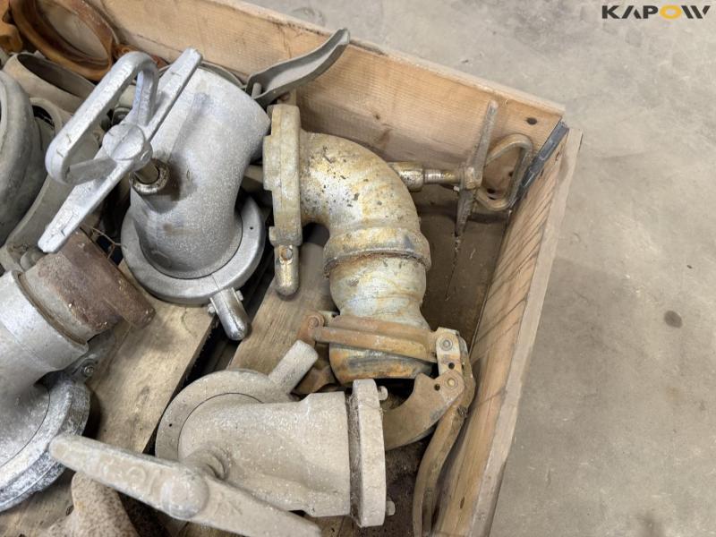 Water couplings and taps 12