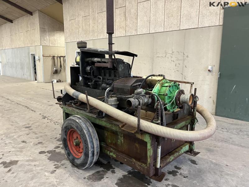 Water pump with Deutz engine 7