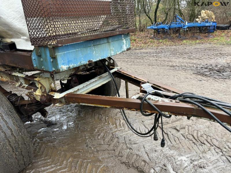 Water wagon / dan manure 11