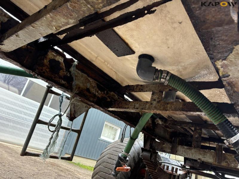 Water wagon / dan manure 37