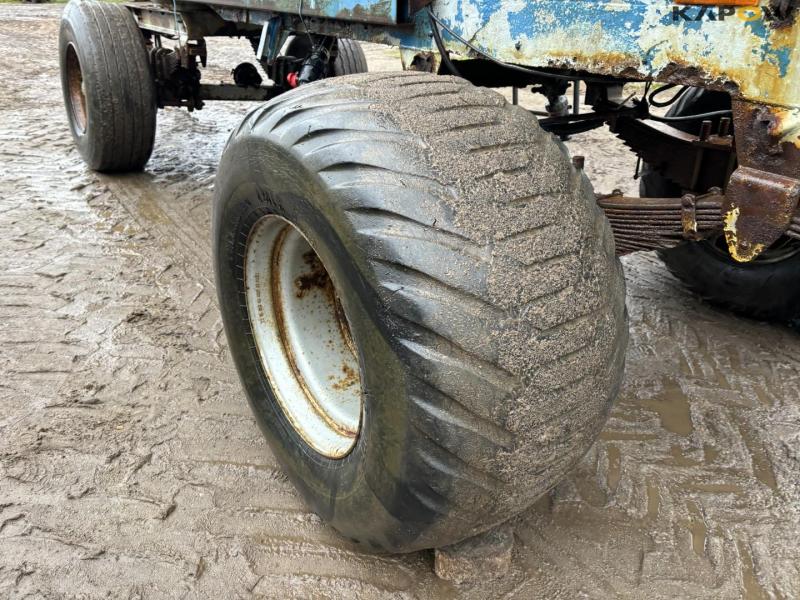 Water wagon / dan manure 46