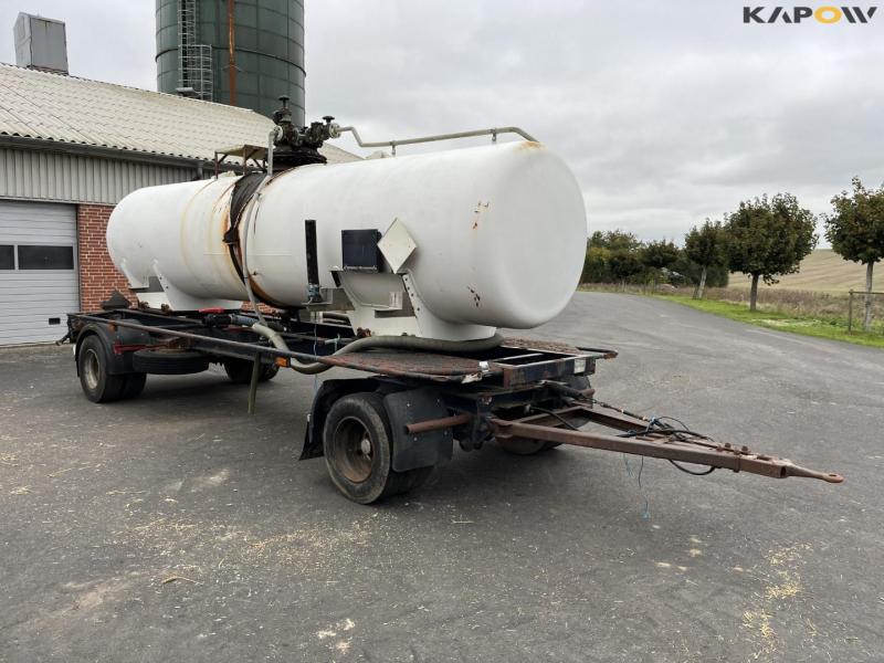 Water truck 9100 liters 3