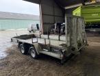 Variant 3518m4 machine trailer 7