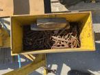 Roadside tractor bracket for plate vibrator 19