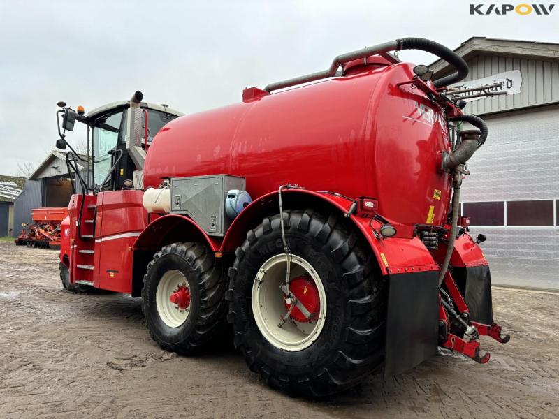 Self-propelled Vervaet Hydro Trike slurry tanker 6