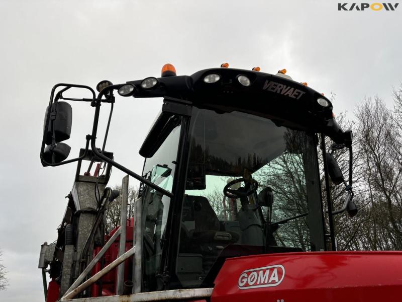 Self-propelled Vervaet Hydro Trike slurry tanker 12