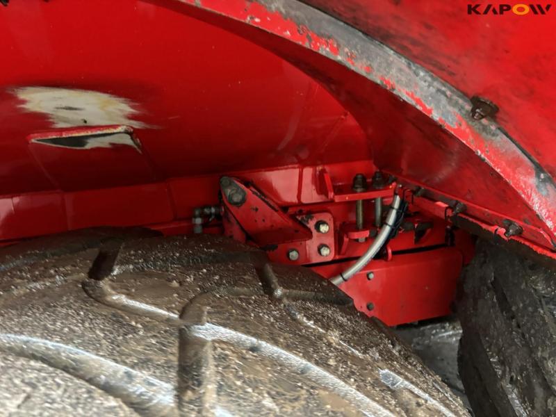 Self-propelled Vervaet Hydro Trike slurry tanker 17