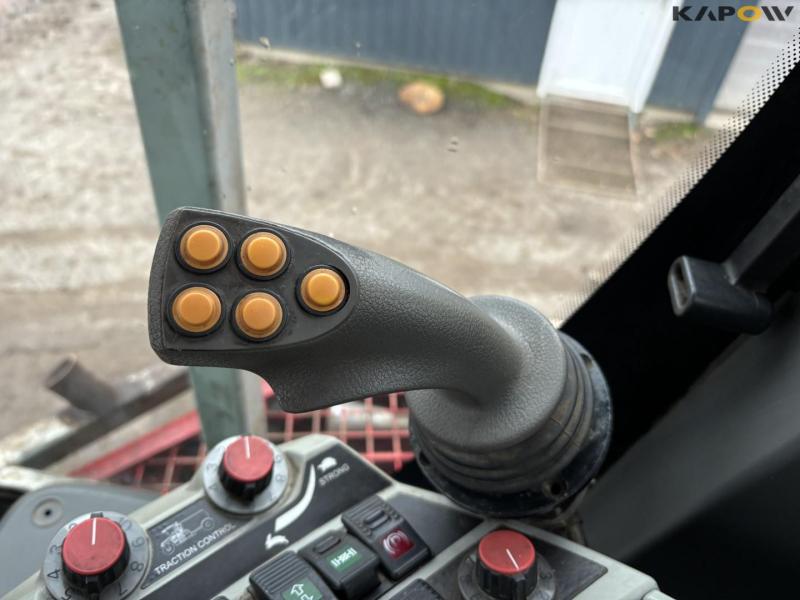 Self-propelled Vervaet Hydro Trike slurry tanker 76