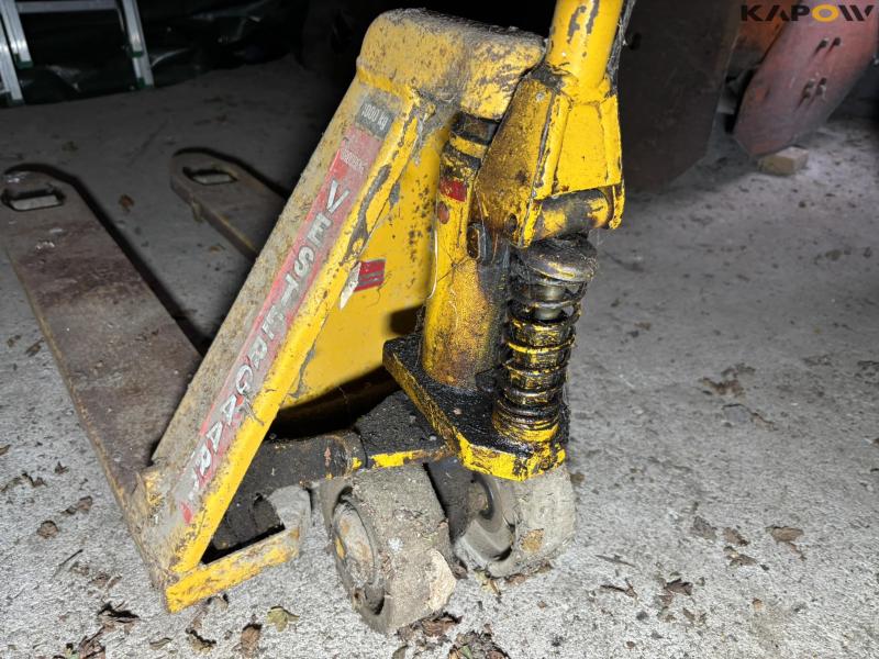 Vestergård B113-579 pallet truck 9