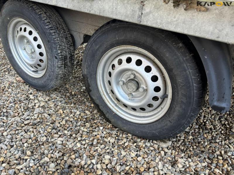 Vezeko trailer with light board 23