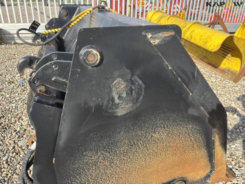 Viby Jern high-tip bucket with Volvo hitch 16
