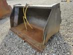 Viby Jern high-tip bucket with Volvo hitch 1