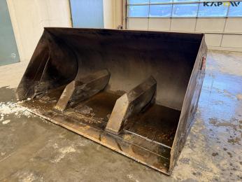 Viby Jern high tip bucket with Volvo... 