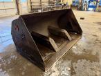Viby Jern high tip bucket with Volvo hitch 3