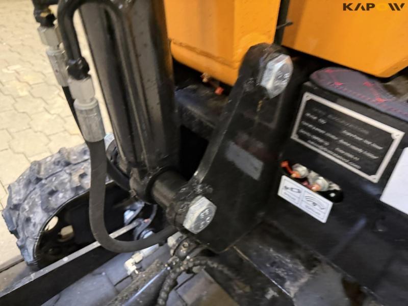 Vicsec VC 13D mini excavator 26