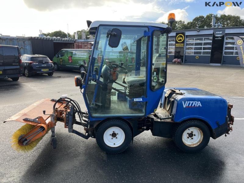 Vitra 2037 tool carrier with sweeper 8