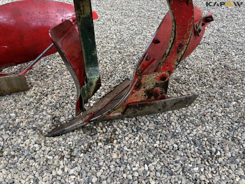 Vogel & Noot u furrow reversible plough 19