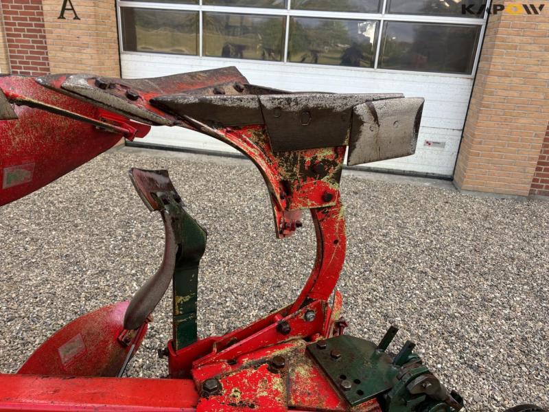 Vogel & Noot u furrow reversible plough 24