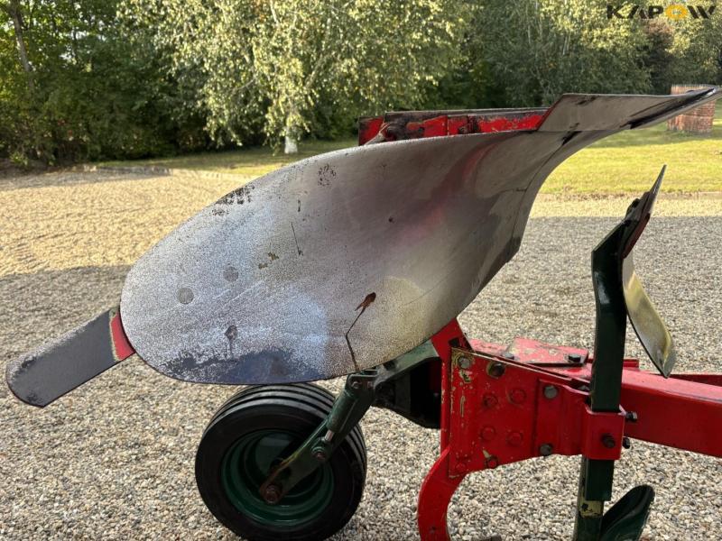 Vogel & Noot u furrow reversible plough 31