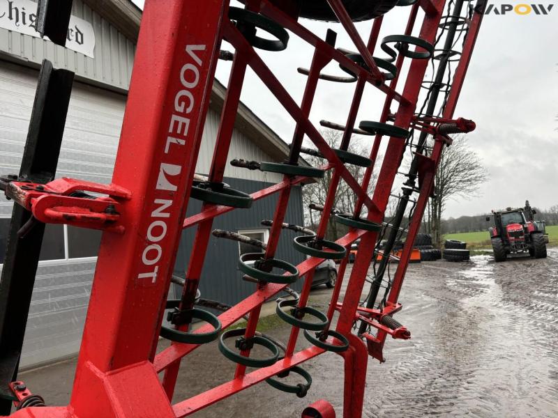 Vogel & Noot Vibrocult M 800-3 stubble harrow 18