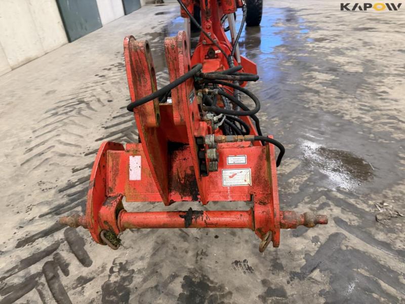 Vogel and Noot 8 furrow reversible plough 10