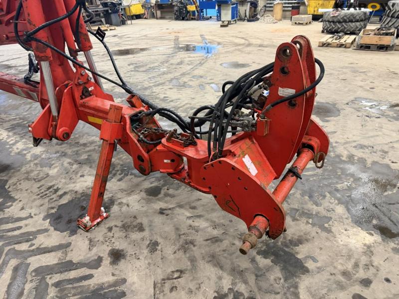 Vogel and Noot 8 furrow reversible plough 11