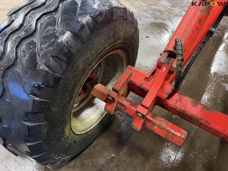 Vogel and Noot 8 furrow reversible plough 44