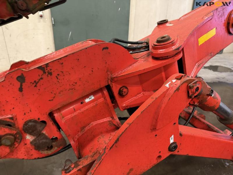 Vogel and Noot 8 furrow reversible plough 46