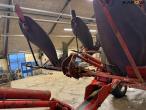 Vogel and Noot 8 furrow reversible plough 31