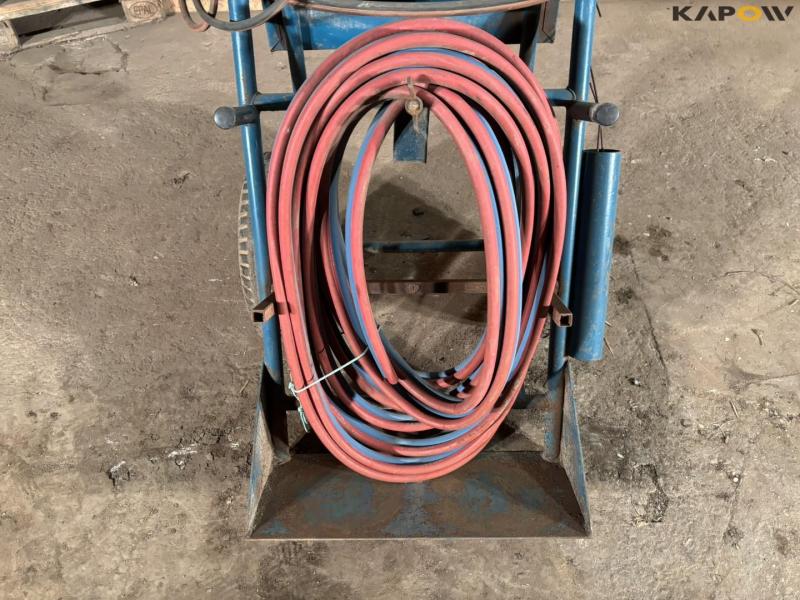 Trolley for Oxygen and Gas Cylinders 9