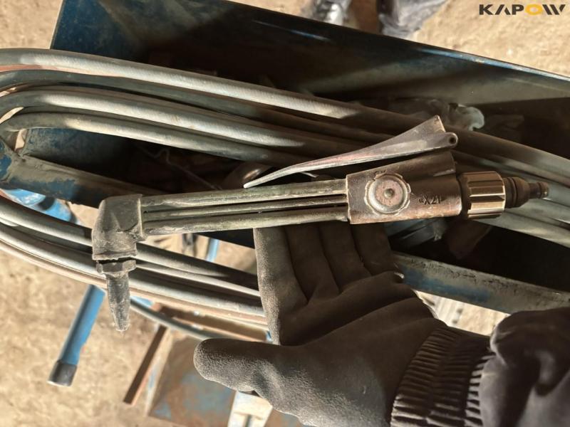 Trolley for Oxygen and Gas Cylinders 23