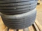 Carriage tire 12.5/80-15.3 - 14 ply 9