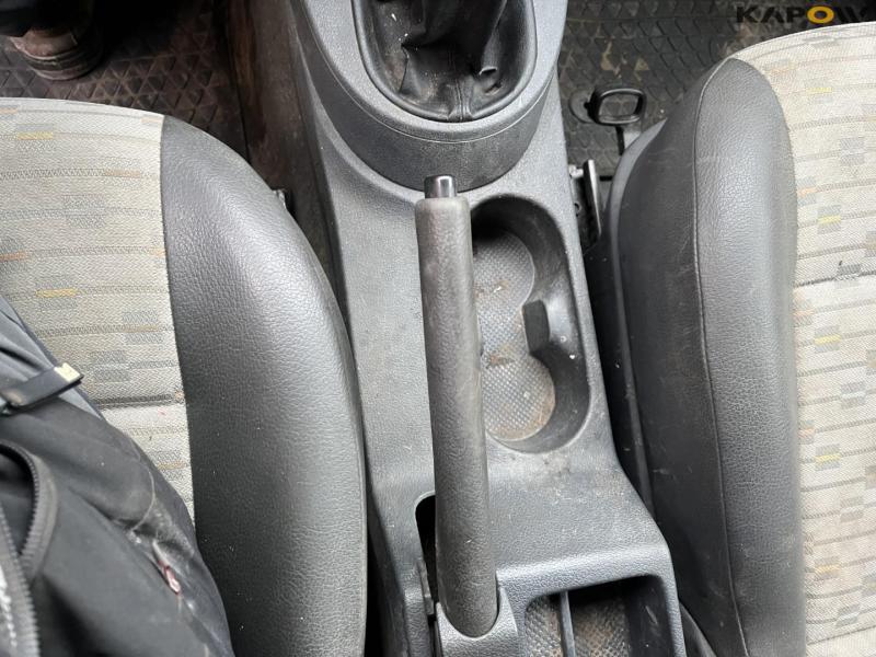 Volkswagen caddy van 29