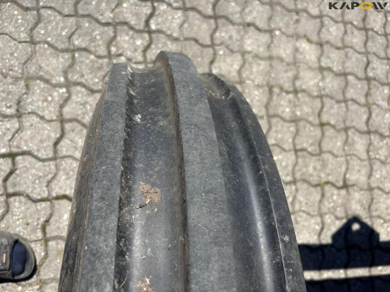 Volvo 2250 tractor 56