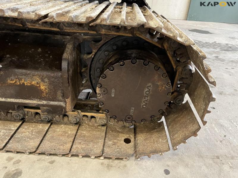 Volvo EC210CL excavator 9