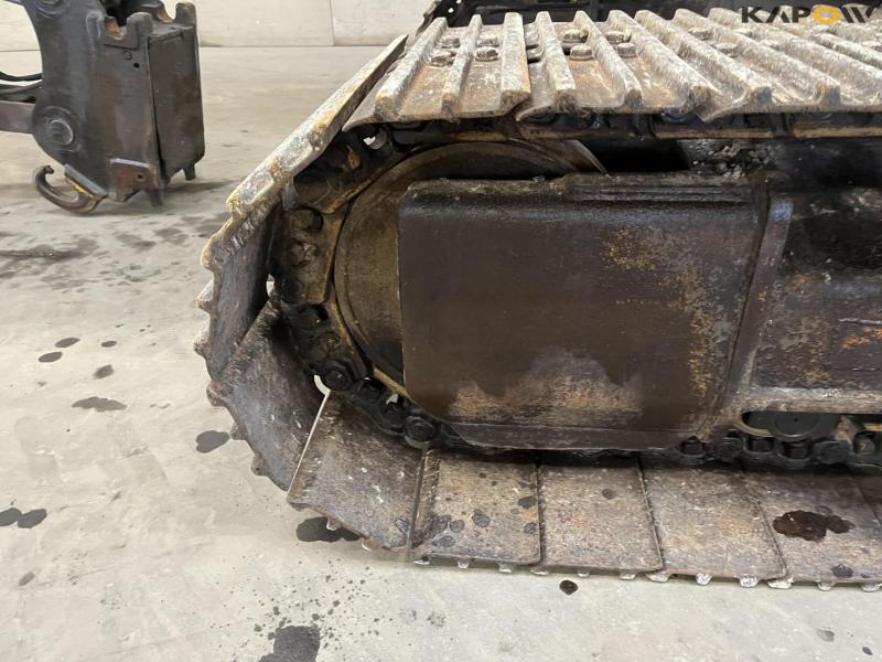 Volvo EC210CL excavator 12