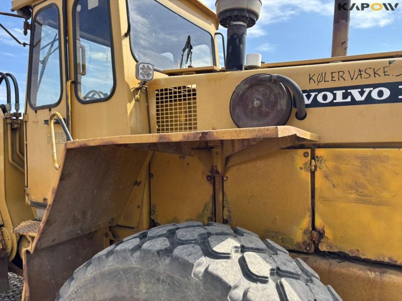 Volvo L90 wheel loader 43